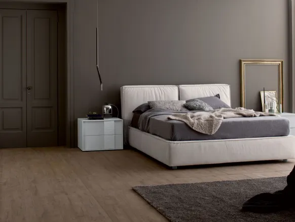 Letto in tessuto imbottito con testiera e box contenitore Beauty Spagnol Mobili